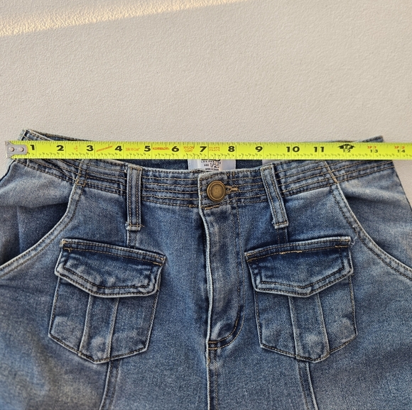 BBJ Los Angeles High Rise Wide Flare Leg Cargo Jeans Size 1/25 Y2K Streetwear - Picture 10 of 13